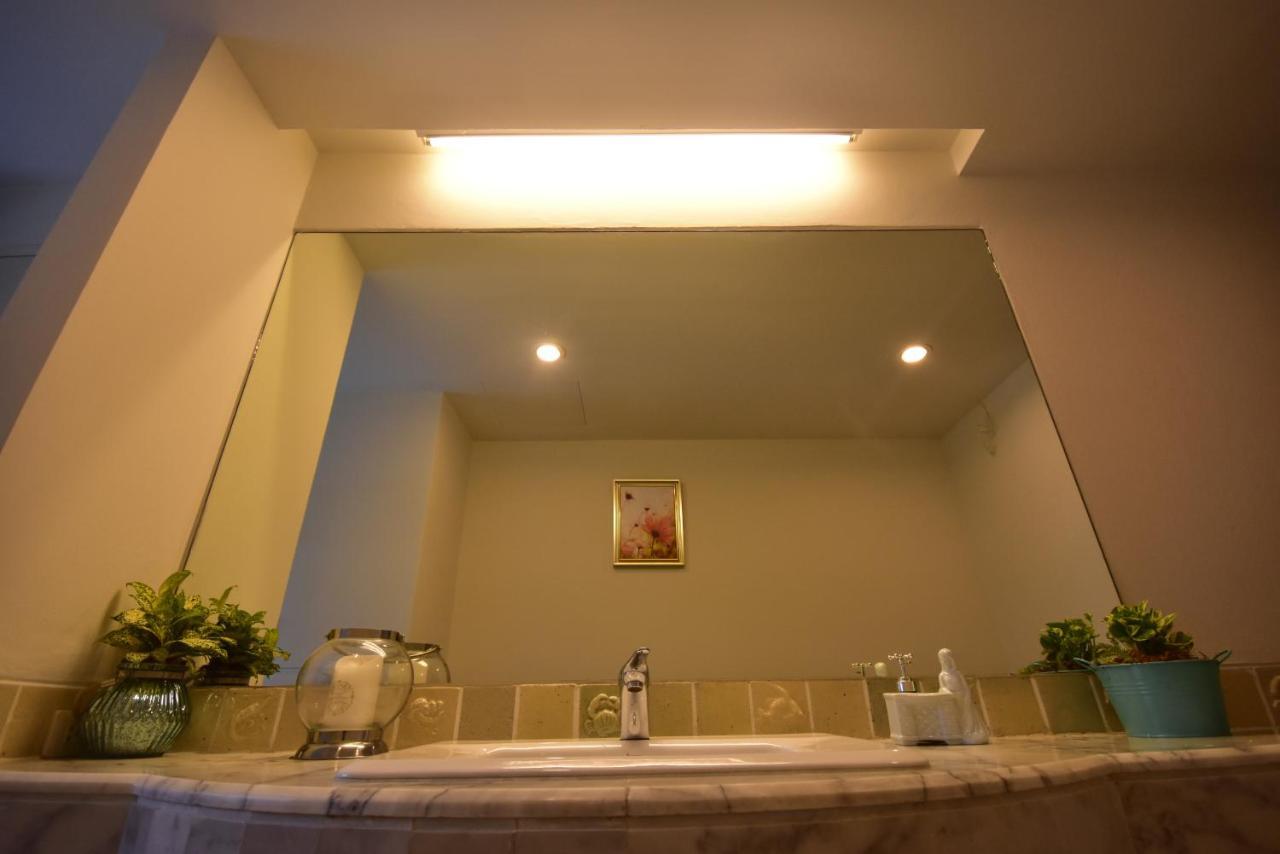 Hua Hin Beachfront Condo Экстерьер фото